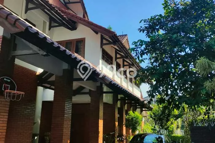Rumah Luxury Modern Siap Huni di Pondok Indah Jakarta Selatan Rumah Luxury Modern Siap Huni di Pondok Indah Jakarta Selatan