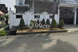 Rumah Luxury Modern Tanpa Renovasi di Joglo Jakarta Barat Rumah Luxury Modern Tanpa Renovasi di Joglo Jakarta Barat