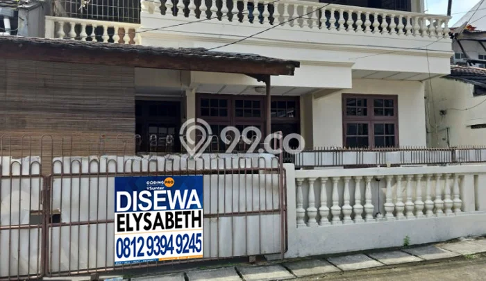 Lokasi terbaik! Rumah siap huni dikontrakkan di Kelapa Gading LB 220m2 Lokasi terbaik! Rumah siap huni dikontrakkan di Kelapa Gading LB 220m2
