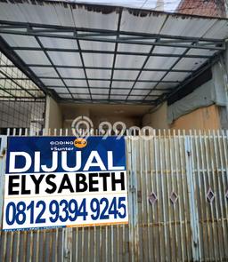 Rumah Luas Asri 2 KT Siap Pakai di Pegangsaan Jakarta Utara Rumah Luas Asri 2 KT Siap Pakai di Pegangsaan Jakarta Utara