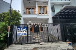 Dijual Hunian Mewah dengan Fasilitas Sekitar Lengkap di Kelapa Gading, Jakarta Utara Dijual Hunian Mewah dengan Fasilitas Sekitar Lengkap di Kelapa Gading, Jakarta Utara