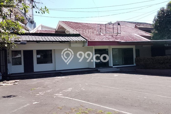 Komersial Disewa di Bandung dengan LB 350m2 Area Komersial Ramai Komersial Disewa di Bandung dengan LB 350m2 Area Komersial Ramai