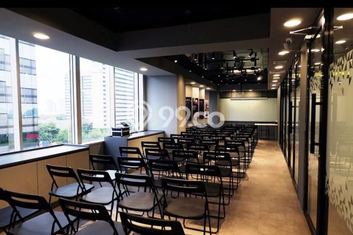 Unit Kantor Tersedia di Sudirman Spesifikasi LB 218m2 Unit Kantor Tersedia di Sudirman Spesifikasi LB 218m2