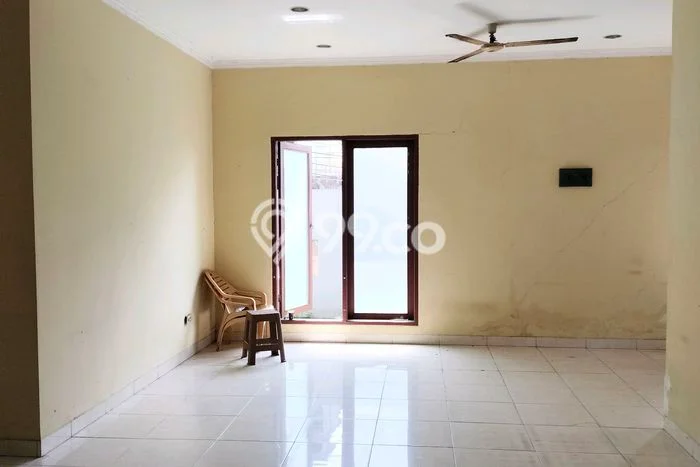 Rumah Luas 2 Lantai Ada 12 Kamar Bebas Banjir Lokasi Strategis di Jalan Palapa Belakang Sunrise Garden Rumah Luas 2 Lantai Ada 12 Kamar Bebas Banjir Lokasi Strategis di Jalan Palapa Belakang Sunrise Garden