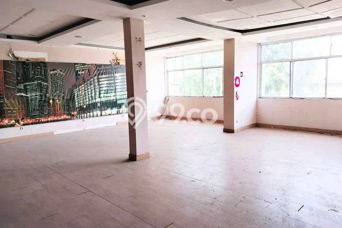 Ruko Gandeng 3 Cocok untuk Billyard, Gym, Fitness, Kantor, Tempat Tinggal Lokasi Strategis di Jalan Raya Latumenten Dekat Season City Ruko Gandeng 3 Cocok untuk Billyard, Gym, Fitness, Kantor, Tempat Tinggal Lokasi Strategis di Jalan Raya Latumenten Dekat Season City