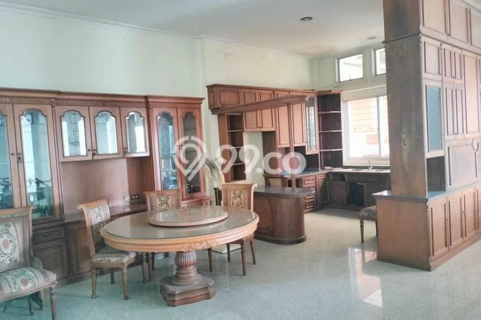 Rumah Furnished 25x48 Cocok Untuk Tempat Tinggal, Kantor, Tempat Usaha Terletak Di Kebon Jeruk Raya Rumah Furnished 25x48 Cocok Untuk Tempat Tinggal, Kantor, Tempat Usaha Terletak Di Kebon Jeruk Raya