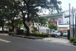 Rumah Mewah Full Furnished Siap Huni Sudah Shm Ada Taman Di Belakang Terletak Di Perumahan Jalan Wijaya Kebayoran Baru Jakarta Selatan Rumah Mewah Full Furnished Siap Huni Sudah Shm Ada Taman Di Belakang Terletak Di Perumahan Jalan Wijaya Kebayoran Baru Jakarta Selatan