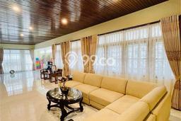 Rumah Luas Dan Mewah Full Furnished Siap Huni Posisi Di Hook Hadap Timur Sudah Shm Terletak Di Mangga Besar Rumah Luas Dan Mewah Full Furnished Siap Huni Posisi Di Hook Hadap Timur Sudah Shm Terletak Di Mangga Besar