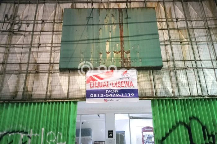 Ruko 8X30 Lokasi Strategis Dekat MRT Haji Nawi Terletak di Jalan Fatmawati Raya Ruko 8X30 Lokasi Strategis Dekat MRT Haji Nawi Terletak di Jalan Fatmawati Raya