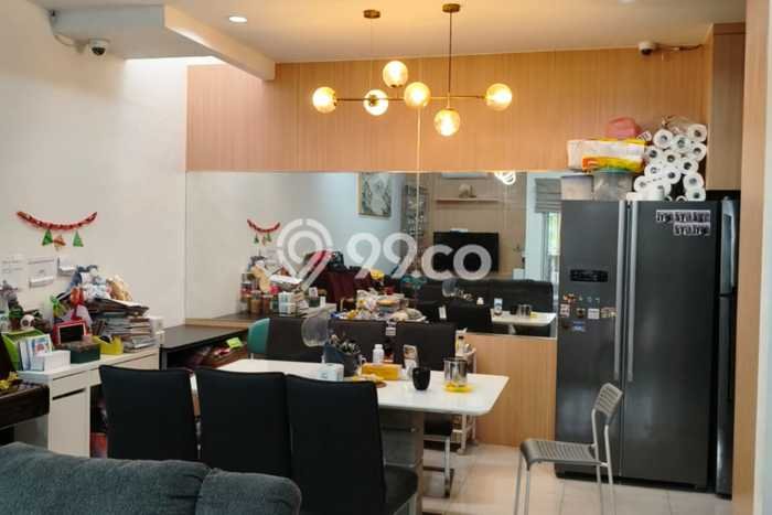 Jual Rumah Luas Elegan Dengan View Eksklusif di Gading Serpong, Tangerang Jual Rumah Luas Elegan Dengan View Eksklusif di Gading Serpong, Tangerang