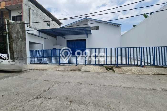 Unit Gudang Disewa Lokasi Kartosuro, Solo Spesifikasi Luas Bangunan 1225m2 Unit Gudang Disewa Lokasi Kartosuro, Solo Spesifikasi Luas Bangunan 1225m2