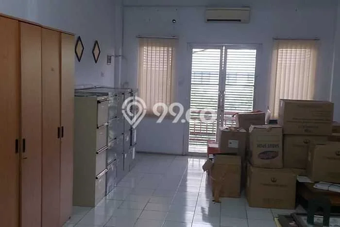 Area Strategis! Disewakan Ruko Lokasi Menteng, Jakarta Pusat Cocok untuk Bisnis Area Strategis! Disewakan Ruko Lokasi Menteng, Jakarta Pusat Cocok untuk Bisnis