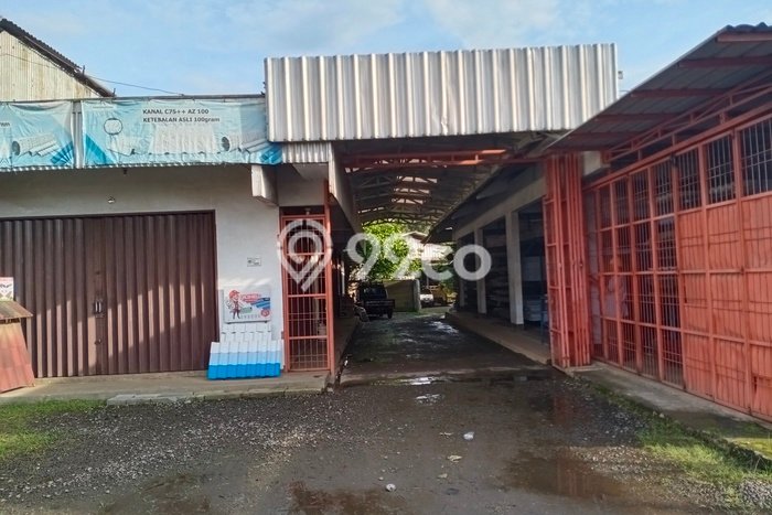 Unit Komersial Dijual di Parung Bogor Luas Bangunan 700m2 Unit Komersial Dijual di Parung Bogor Luas Bangunan 700m2