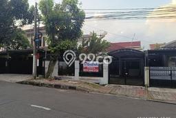 Disewakan! Rumah 5 Kamar Tidur &
4 Kamar Mandi di Bantar Jati, Bogor Disewakan! Rumah 5 Kamar Tidur &
4 Kamar Mandi di Bantar Jati, Bogor