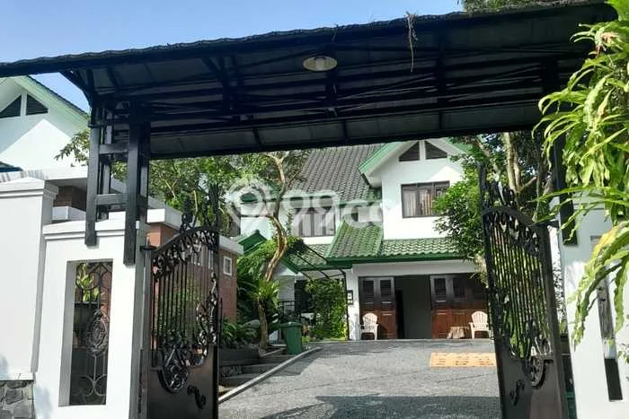 Rumah sewa siap pakai 7 Kamar Tidur di Mulyaharja, Bogor Rumah sewa siap pakai 7 Kamar Tidur di Mulyaharja, Bogor