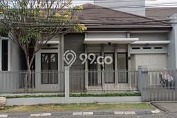 Dijual Rumah Premium dengan Fasilitas Sekitar Komplit di Batununggal, Bandung Dijual Rumah Premium dengan Fasilitas Sekitar Komplit di Batununggal, Bandung