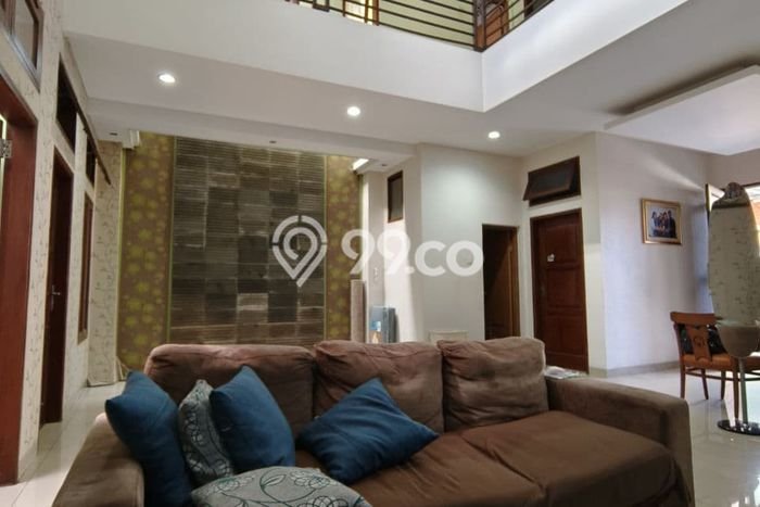 For Sale Hunian Rumah Terawat 5 KT di Pasteur, Bandung For Sale Hunian Rumah Terawat 5 KT di Pasteur, Bandung