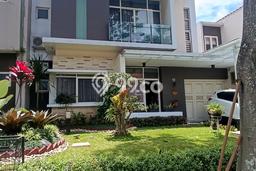 Rumah Mewah LB 250m2 Siap Pakai Desain Elegan di Kota Baru Parahyangan, Bandung Rumah Mewah LB 250m2 Siap Pakai Desain Elegan di Kota Baru Parahyangan, Bandung