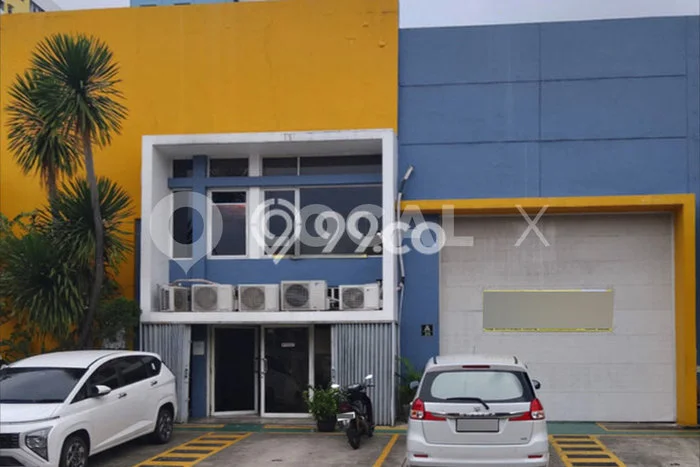 Unit Gudang Dijual di Cakung Jakarta Timur Luas Tanah 736m2, Luas Bangunan 1177m2 Unit Gudang Dijual di Cakung Jakarta Timur Luas Tanah 736m2, Luas Bangunan 1177m2