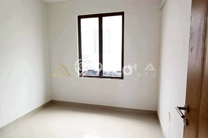 SPECIAL PROPERTY! Rumah area , LT 100m2m² Bangunan 90m2m² SPECIAL PROPERTY! Rumah area , LT 100m2m² Bangunan 90m2m²