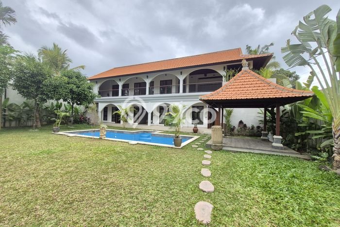 Vila Kawasan , Luas 0m2m², Lingkungan Nyaman, Harganya Terjangkau Vila Kawasan , Luas 0m2m², Lingkungan Nyaman, Harganya Terjangkau