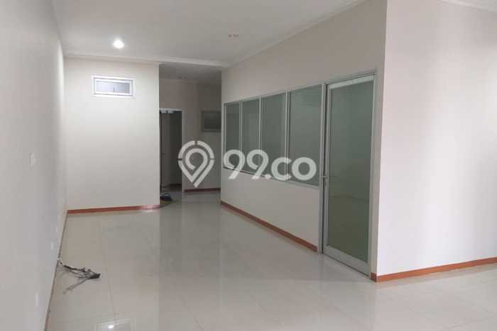 Ruko Disewa di Bandung dengan LB 200m2 Area Komersial Ramai Ruko Disewa di Bandung dengan LB 200m2 Area Komersial Ramai