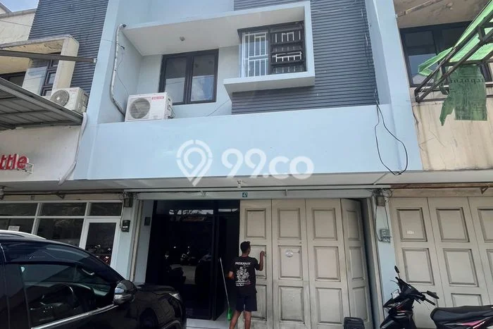 Disewakan Ruko di , Luas 100m2m², Area Potensial Disewakan Ruko di , Luas 100m2m², Area Potensial