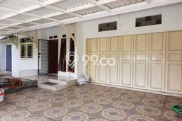 Rumah Luas Asri 2 KT Siap Pakai di Kopo Permai Bandung Rumah Luas Asri 2 KT Siap Pakai di Kopo Permai Bandung
