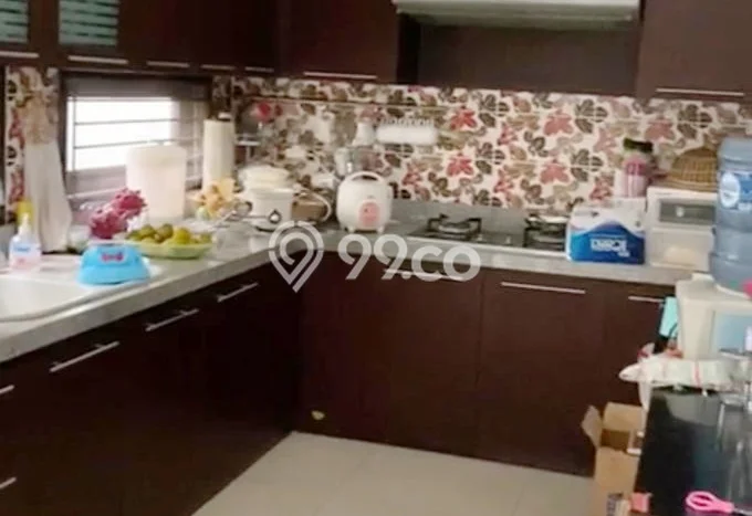 Rumah Elit Modern Siap Huni di Cibubur Jakarta Timur Rumah Elit Modern Siap Huni di Cibubur Jakarta Timur