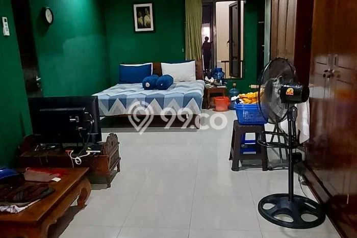 Dijual Rumah Eksklusif 3 KT di Raffles Hills, Jakarta Timur Dijual Rumah Eksklusif 3 KT di Raffles Hills, Jakarta Timur