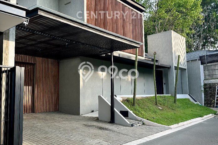 For Sale! Luxury House LT 284m2 Desain Elegan di Bintaro For Sale! Luxury House LT 284m2 Desain Elegan di Bintaro