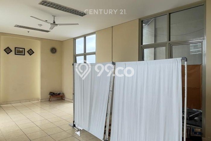 Unit Kantor Dijual di Mampang Prapatan Jakarta Selatan Luas Bangunan 6915m2 Unit Kantor Dijual di Mampang Prapatan Jakarta Selatan Luas Bangunan 6915m2