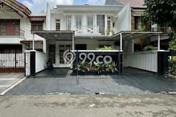 Dijual Rumah Luas Megah Dengan View Eksklusif di Pondok Indah, Jakarta Selatan Dijual Rumah Luas Megah Dengan View Eksklusif di Pondok Indah, Jakarta Selatan