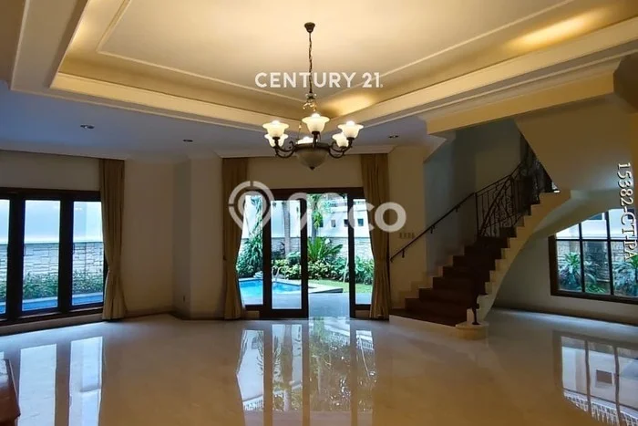 Disewakan Rumah Nyaman LT 450m2 / LB 400m2 di Pondok Indah, Jakarta Selatan Disewakan Rumah Nyaman LT 450m2 / LB 400m2 di Pondok Indah, Jakarta Selatan