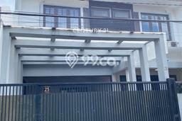 Rumah Mewah Dijual LT 175m2 di Kebayoran Baru, Jakarta Selatan Rumah Mewah Dijual LT 175m2 di Kebayoran Baru, Jakarta Selatan