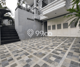 Rumah Mewah Siap Huni LT 200m2 di Kebayoran Baru, Jakarta Selatan Rumah Mewah Siap Huni LT 200m2 di Kebayoran Baru, Jakarta Selatan