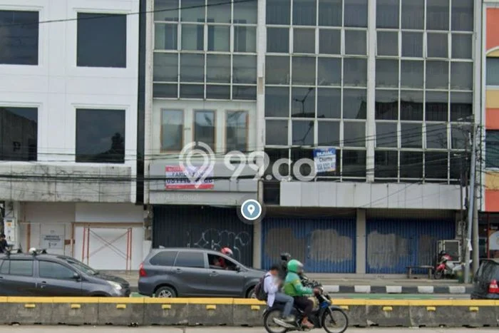 Disewakan Ruko di Tanah Abang Jakarta Pusat LT 84m2, LB 294m2 Disewakan Ruko di Tanah Abang Jakarta Pusat LT 84m2, LB 294m2