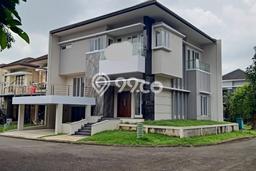 Rumah Elit Modern Tanpa Renovasi di BSD Tangerang Rumah Elit Modern Tanpa Renovasi di BSD Tangerang