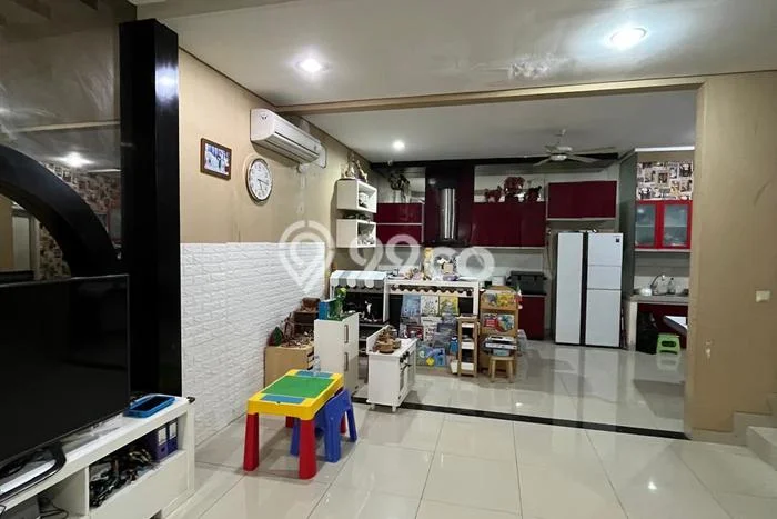 Hot Offer Hunian Mewah Ideal dan Luas di Cipondoh, Tangerang Hot Offer Hunian Mewah Ideal dan Luas di Cipondoh, Tangerang