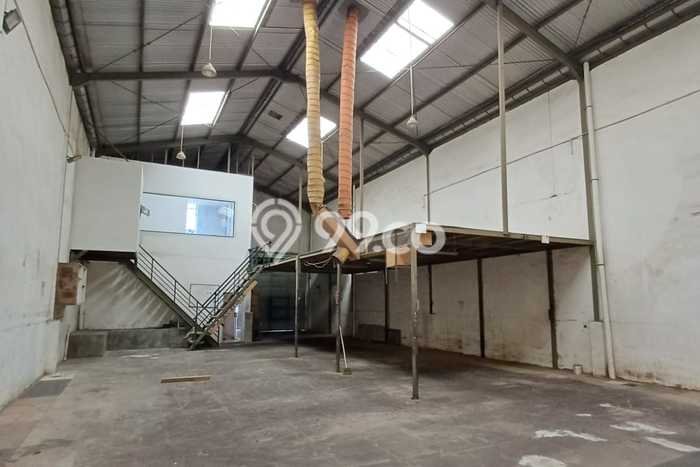 Gudang Dijual di Tangerang LT 330m2 & LB 380m2 Lokasi Terbaik! Gudang Dijual di Tangerang LT 330m2 & LB 380m2 Lokasi Terbaik!
