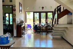 Rumah Elit LB 237m2 Siap Pakai Desain Elegan di Alam Sutera, Tangerang Rumah Elit LB 237m2 Siap Pakai Desain Elegan di Alam Sutera, Tangerang