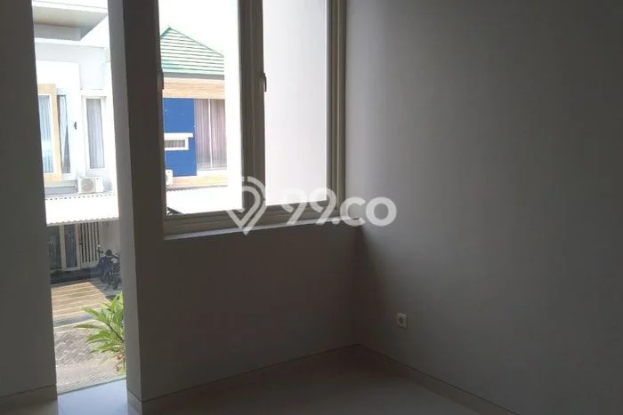 Dijual Cepat Rumah Bagus Siap Huni LB 120m2 di Sukolilo, Surabaya Dijual Cepat Rumah Bagus Siap Huni LB 120m2 di Sukolilo, Surabaya