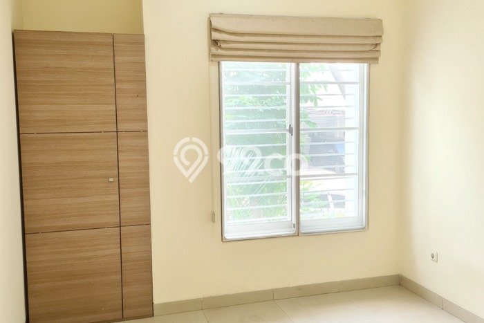 Rumah Disewakan Jakarta Utara LT 300m2 LB 300m2 Area Pantai Indah Kapuk Rumah Disewakan Jakarta Utara LT 300m2 LB 300m2 Area Pantai Indah Kapuk