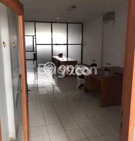 Ruko untuk Disewa di Pusat Denpasar Luas Bangunan 256m2 Ruko untuk Disewa di Pusat Denpasar Luas Bangunan 256m2