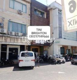 Unit Ruko Dijual di Denpasar Barat Denpasar Luas Tanah 54m2, Luas Bangunan 162m2 Unit Ruko Dijual di Denpasar Barat Denpasar Luas Tanah 54m2, Luas Bangunan 162m2