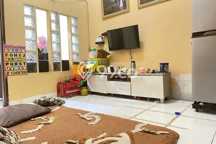 Rumah Sederhana Dijual di Pancoran Mas 2 Kamar dengan LT 114m2 Rumah Sederhana Dijual di Pancoran Mas 2 Kamar dengan LT 114m2