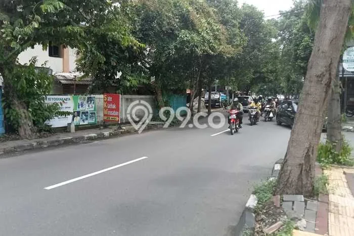 Disewakan Ruko di Kawasan Ramai Bantul Luas 210m2 Disewakan Ruko di Kawasan Ramai Bantul Luas 210m2