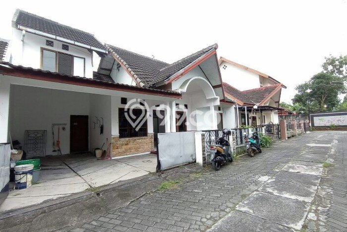 Hunian Cantik Modern Lb 113m2 di Depok, Sleman Hunian Cantik Modern Lb 113m2 di Depok, Sleman