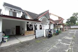 Hunian Cantik Modern Lb 113m2 di Depok, Sleman Hunian Cantik Modern Lb 113m2 di Depok, Sleman