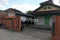 Unit Kost Dijual di Gamping dengan 13 Kamar Tidur & Luas Bangunan 150m2 Unit Kost Dijual di Gamping dengan 13 Kamar Tidur & Luas Bangunan 150m2